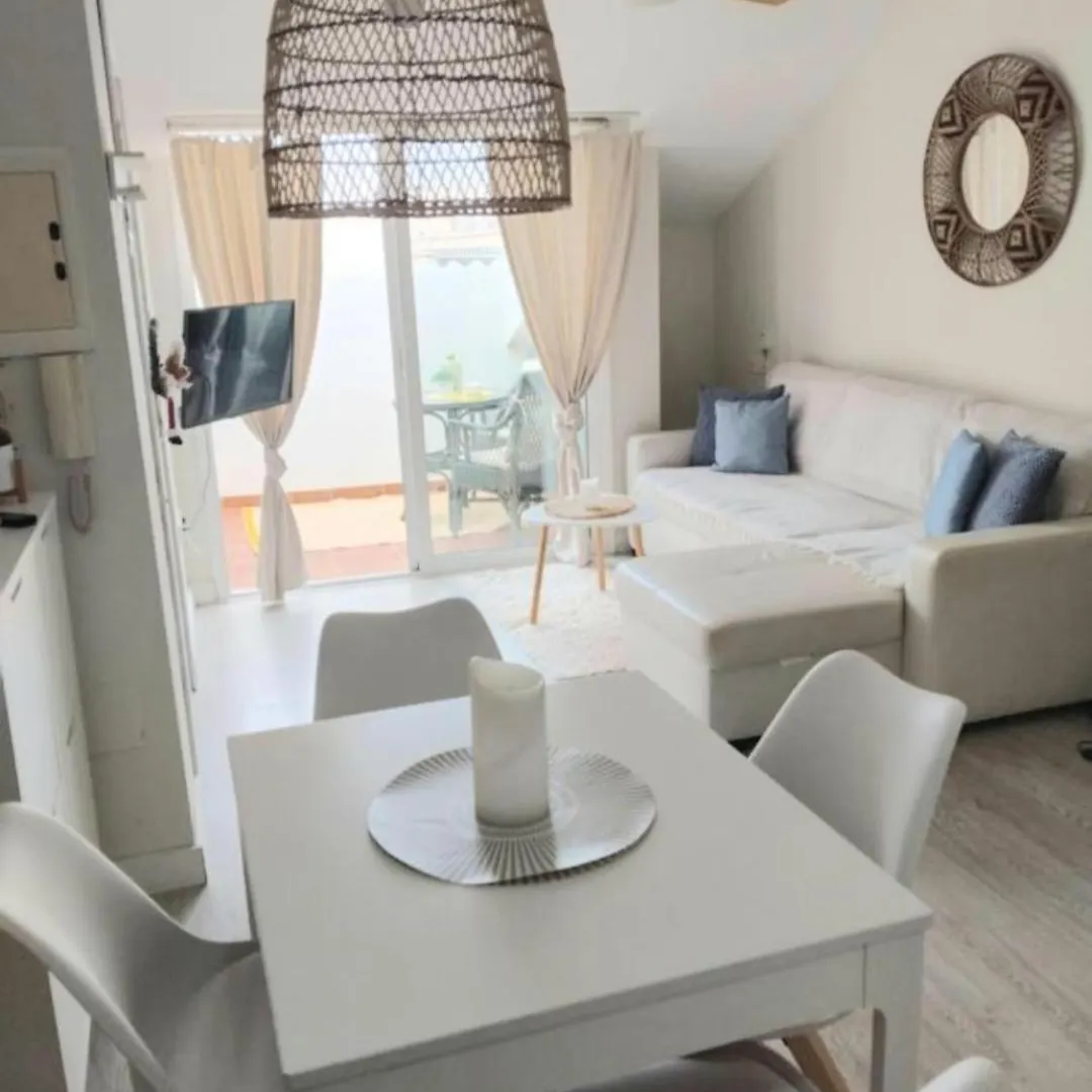 New City Penthouse Near Beach With Sunny Balcony Fuengirola España